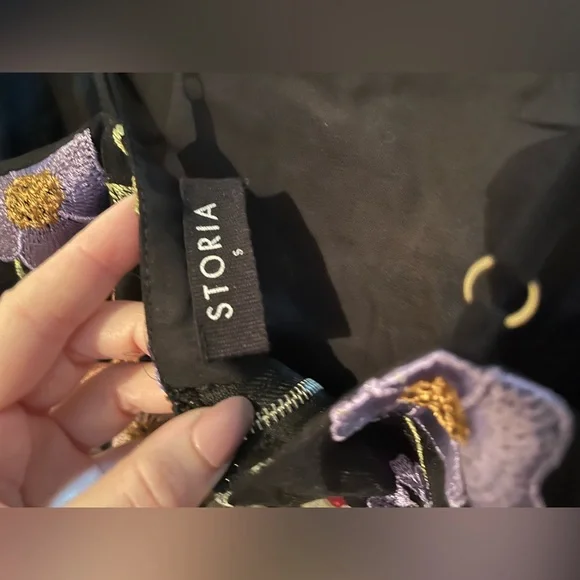 Fall Floral Mini Dress - Picture 4 of 6